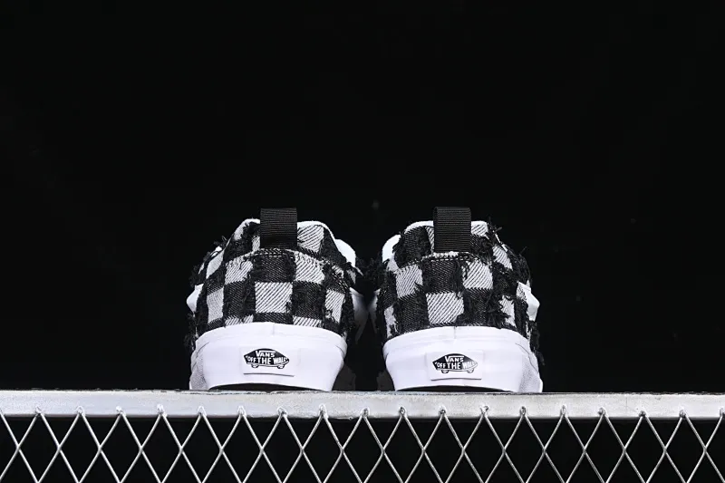 All categories Vans Vans series Vans Low Vans low-top Vans Knu Skool checkerboard washed denim low-top casual sneakers VN000CS0239